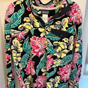 Patagonia Floral Fleece Pullover